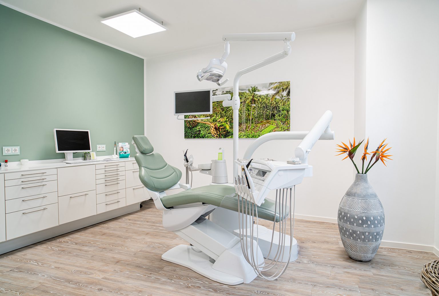 Mundart - Praxisklinik Für Implantologie Und Zahnheilkunde
